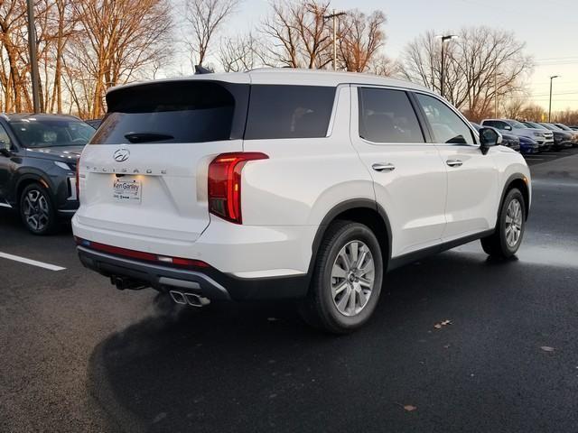 new 2025 Hyundai Palisade car, priced at $40,616