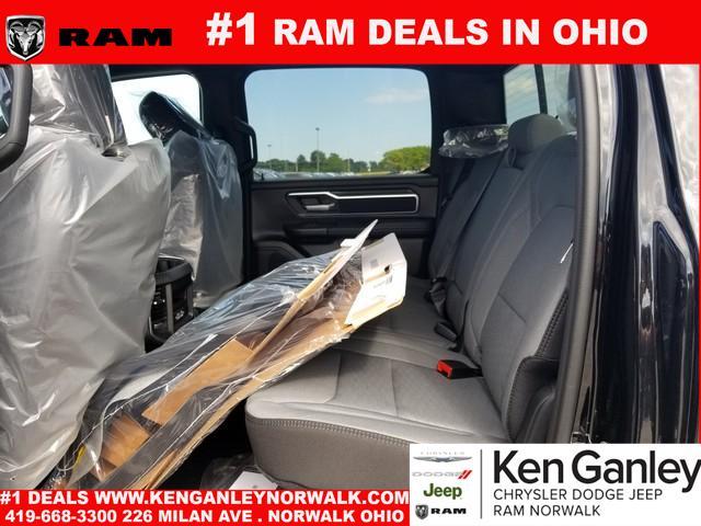 new 2025 Ram 1500 car, priced at $45,312