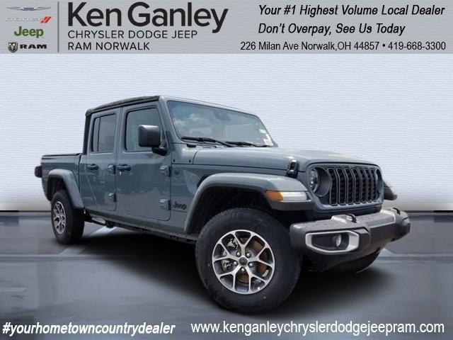 new 2024 Jeep Gladiator car, priced at $47,092