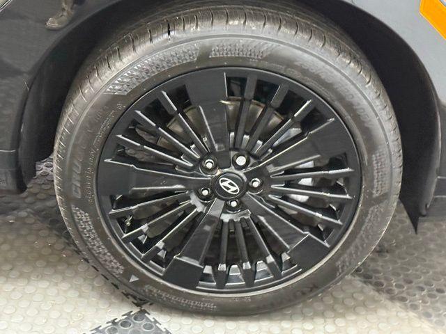 used 2025 Hyundai SANTA FE HEV car, priced at $43,596