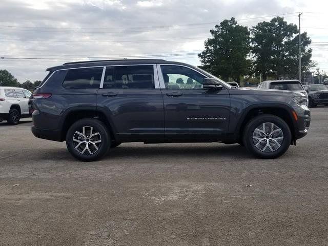 new 2025 Jeep Grand Cherokee L car, priced at $43,777
