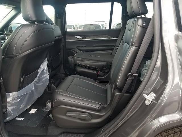 new 2025 Jeep Grand Cherokee L car, priced at $43,777