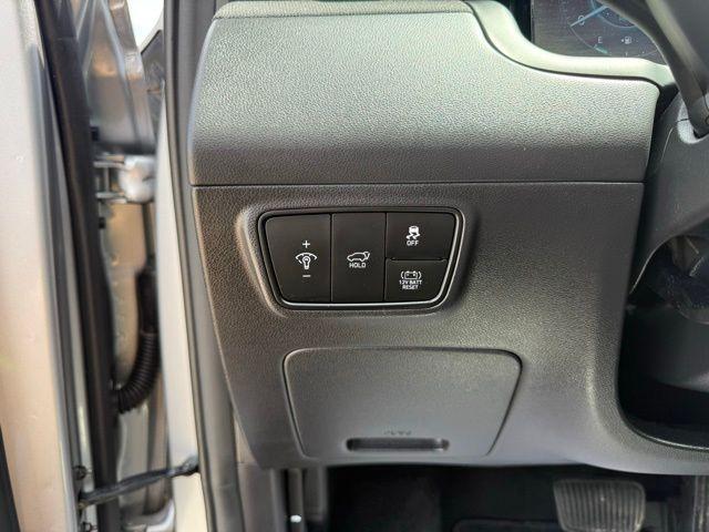 used 2024 Hyundai TUCSON Hybrid car, priced at $35,670