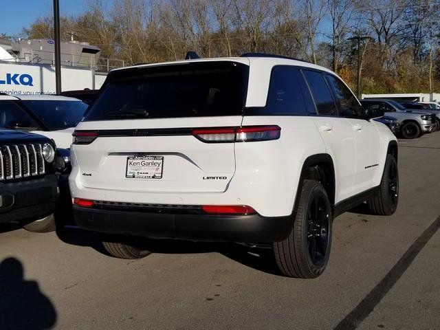 new 2025 Jeep Grand Cherokee car, priced at $46,168