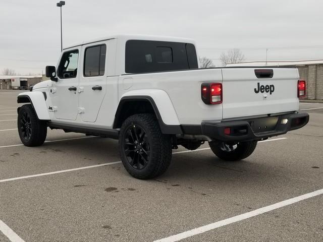 new 2025 Jeep Gladiator car, priced at $37,186