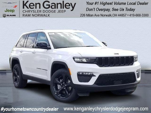 new 2025 Jeep Grand Cherokee car, priced at $43,980