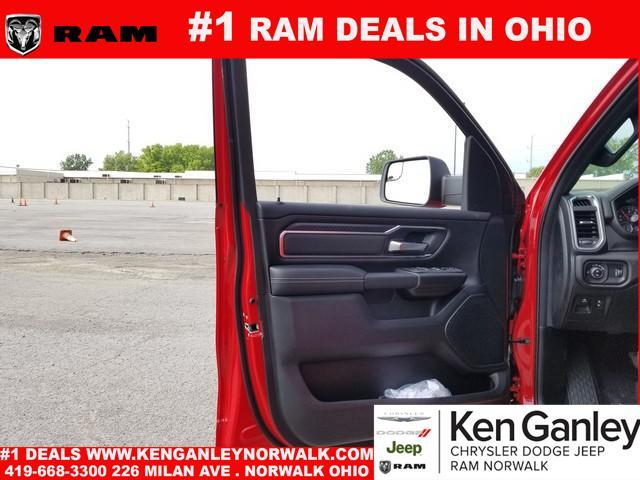 new 2025 Ram 1500 car, priced at $44,621