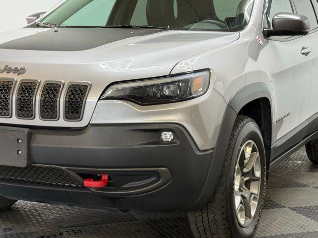 used 2019 Jeep Cherokee car, priced at $17,379