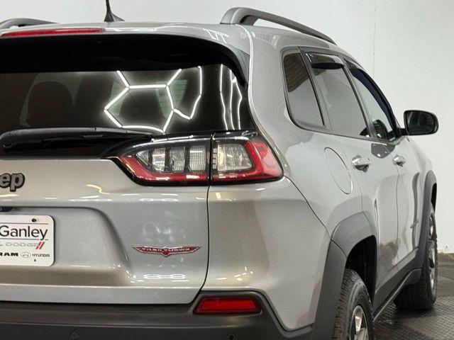 used 2019 Jeep Cherokee car, priced at $17,379