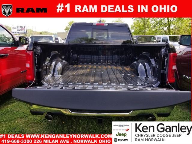 new 2025 Ram 1500 car, priced at $43,731