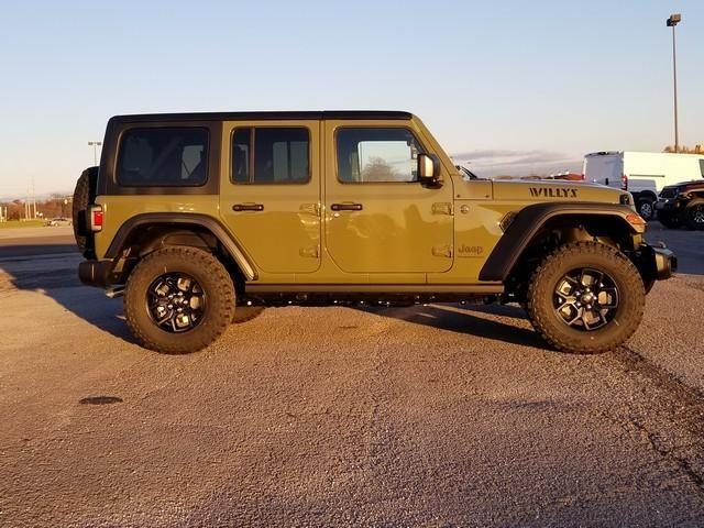 new 2025 Jeep Wrangler car, priced at $46,338