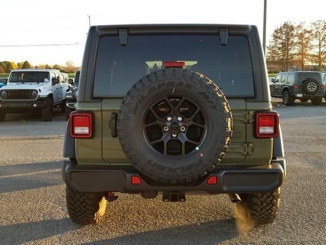 new 2025 Jeep Wrangler car, priced at $46,338