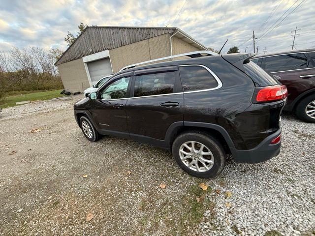used 2015 Jeep Cherokee car, priced at $8,485