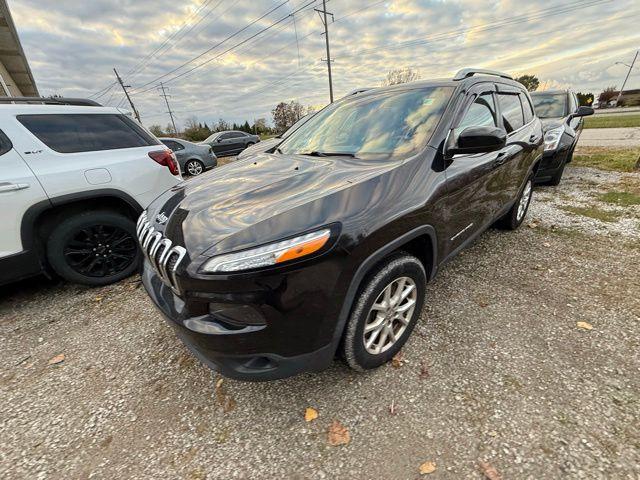 used 2015 Jeep Cherokee car, priced at $8,485