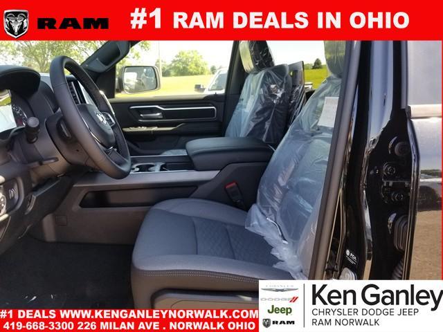 new 2025 Ram 1500 car, priced at $39,014