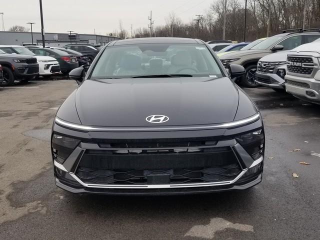 new 2025 Hyundai Sonata car, priced at $31,498