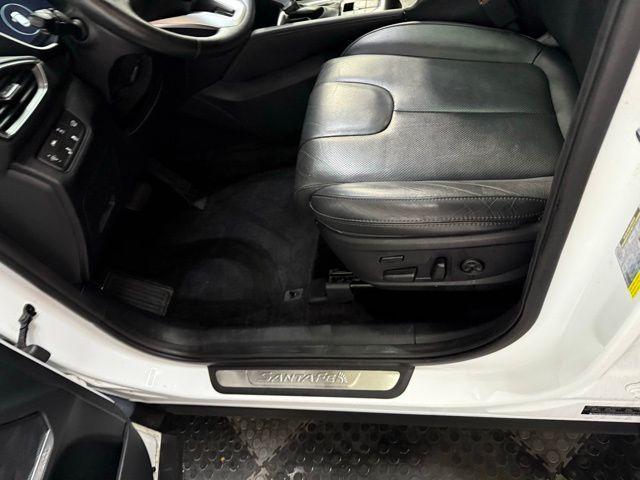 used 2020 Hyundai Santa Fe car, priced at $18,589