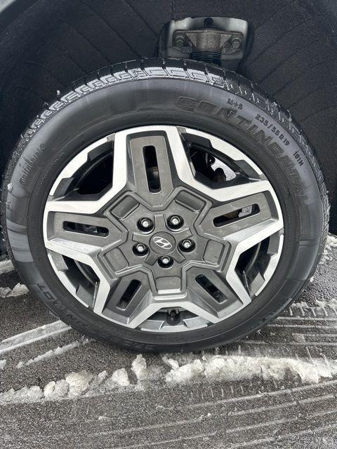 used 2023 Hyundai SANTA FE HEV car, priced at $24,684