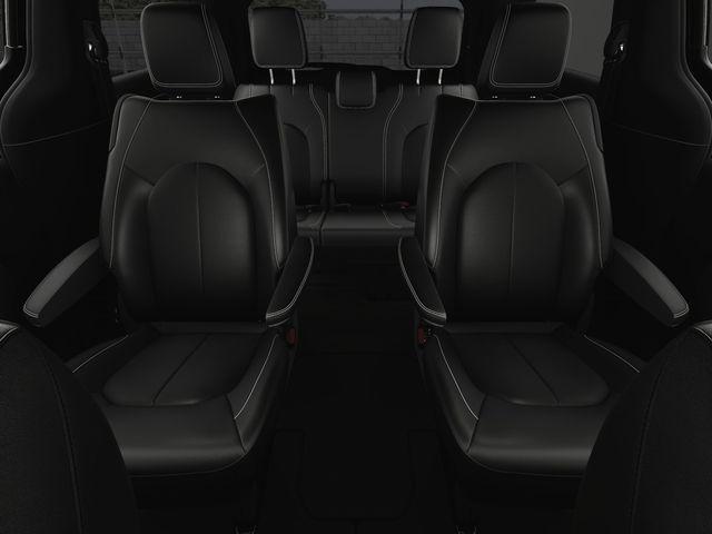 new 2025 Chrysler Pacifica car, priced at $44,968