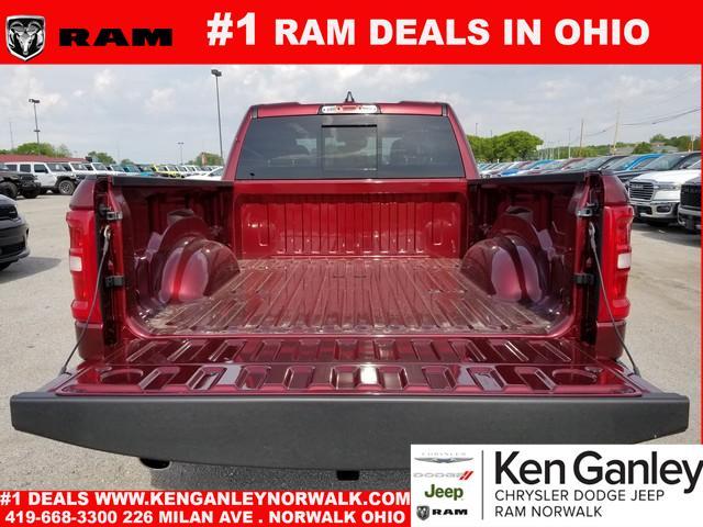 new 2025 Ram 1500 car, priced at $43,557