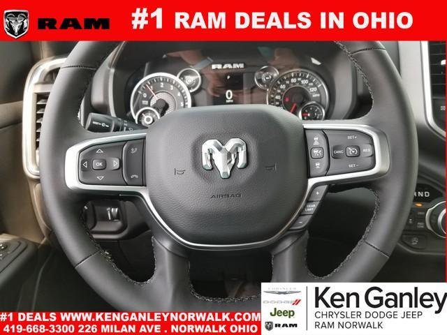 new 2025 Ram 1500 car, priced at $43,557