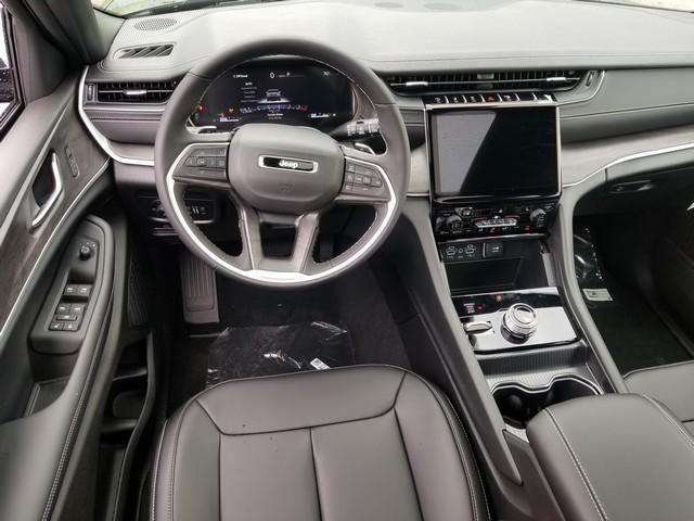 new 2025 Jeep Grand Cherokee L car, priced at $49,762