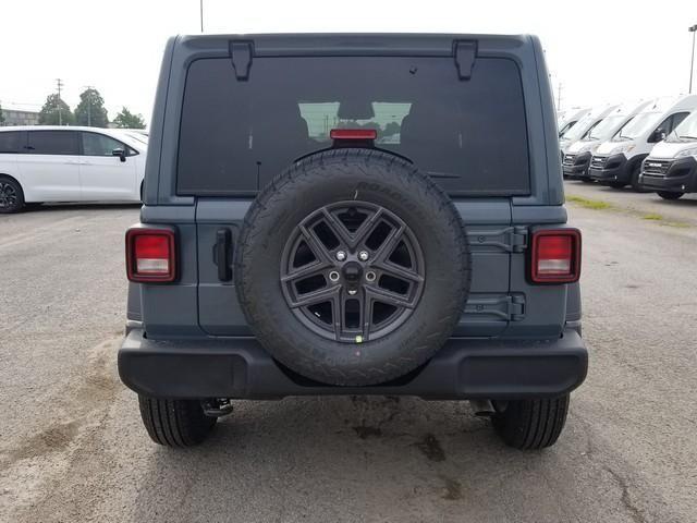 new 2025 Jeep Wrangler car, priced at $48,045