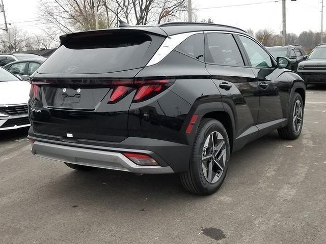 new 2025 Hyundai Tucson car, priced at $31,021