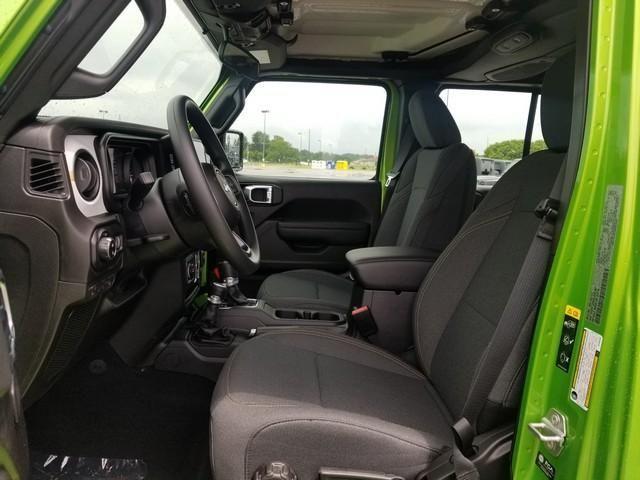 new 2025 Jeep Gladiator car, priced at $38,792