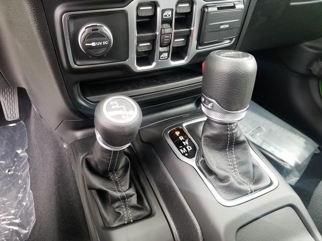 new 2025 Jeep Gladiator car, priced at $38,792