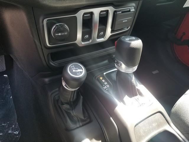 new 2025 Jeep Wrangler car, priced at $38,110