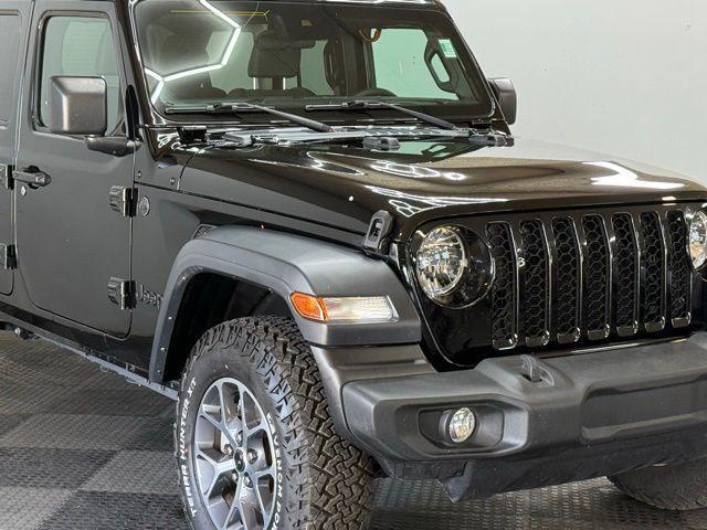 used 2024 Jeep Wrangler car, priced at $33,789
