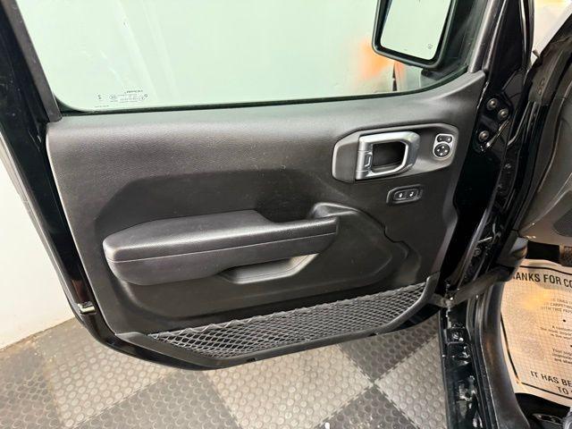 used 2024 Jeep Wrangler car, priced at $33,789