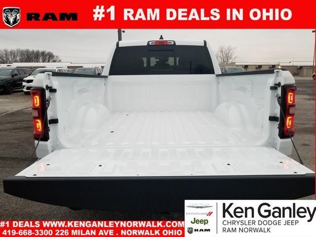 new 2025 Ram 1500 car, priced at $47,342