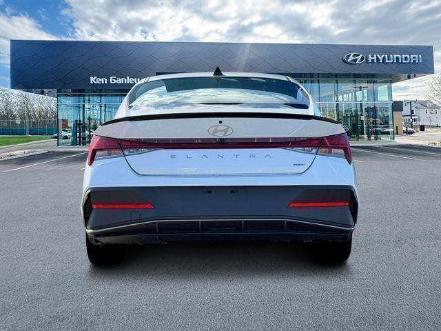 new 2025 Hyundai ELANTRA HEV car, priced at $25,595