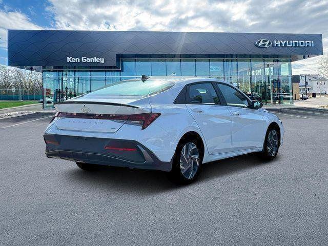 new 2025 Hyundai ELANTRA HEV car, priced at $25,595