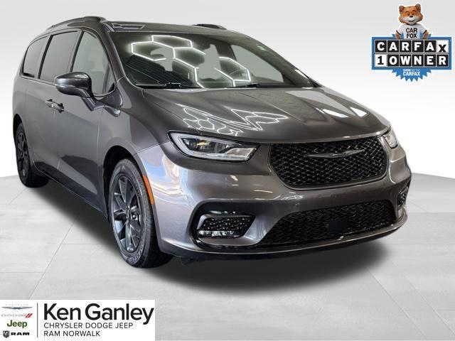 used 2021 Chrysler Pacifica car, priced at $23,289