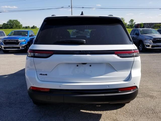 new 2024 Jeep Grand Cherokee car, priced at $42,374