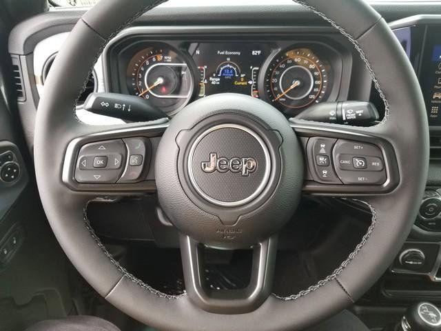 new 2025 Jeep Gladiator car, priced at $44,487