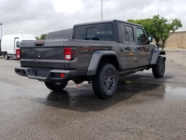 new 2025 Jeep Gladiator car, priced at $45,468