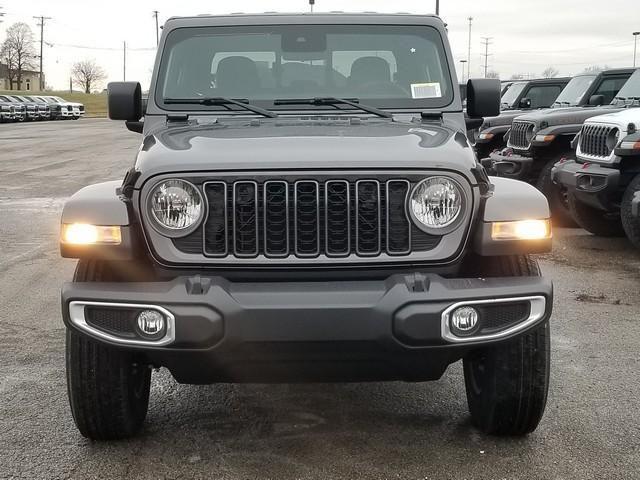 new 2025 Jeep Gladiator car, priced at $41,937