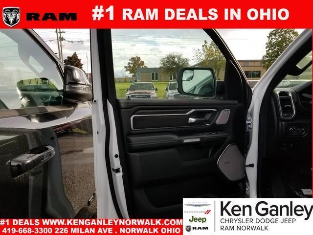 new 2025 Ram 1500 car, priced at $61,526