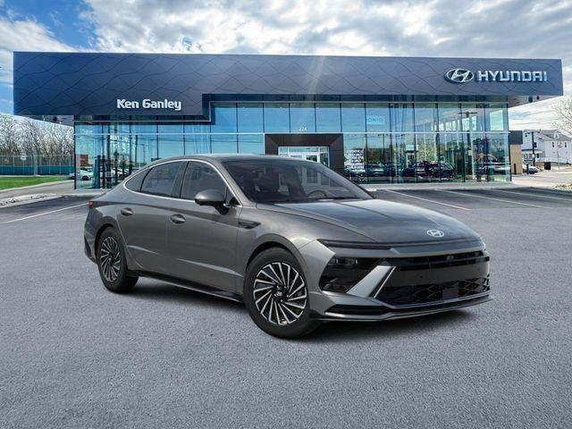new 2026 Hyundai Sonata Hybrid car, priced at $38,798