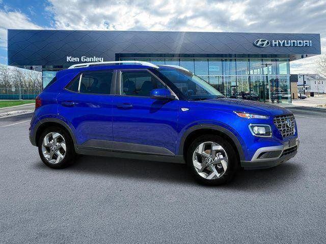 new 2025 Hyundai Venue car, priced at $22,894