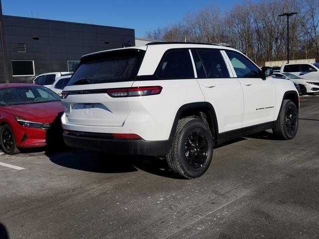 new 2025 Jeep Grand Cherokee car, priced at $39,024