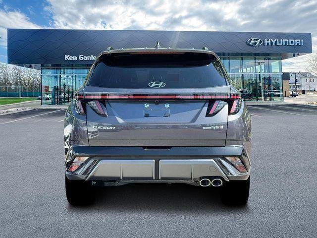 new 2025 Hyundai TUCSON Hybrid car, priced at $34,196