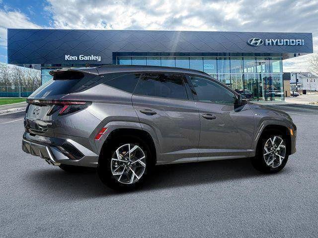new 2025 Hyundai TUCSON Hybrid car, priced at $34,196