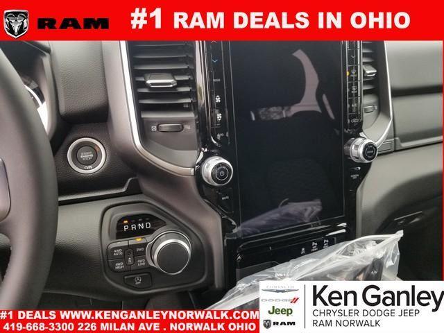 new 2025 Ram 1500 car, priced at $52,955