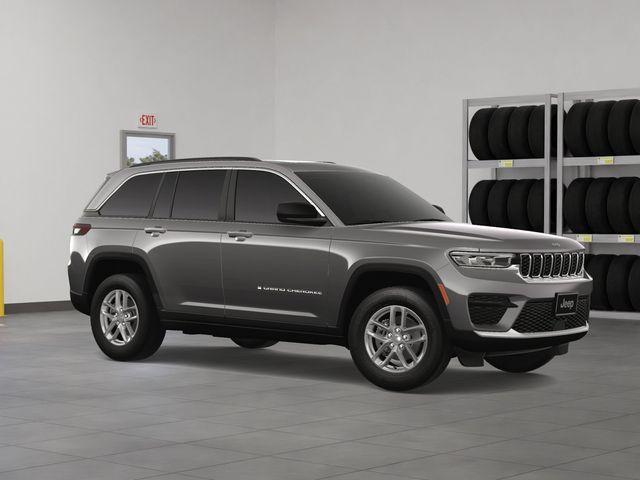 new 2025 Jeep Grand Cherokee car, priced at $40,272