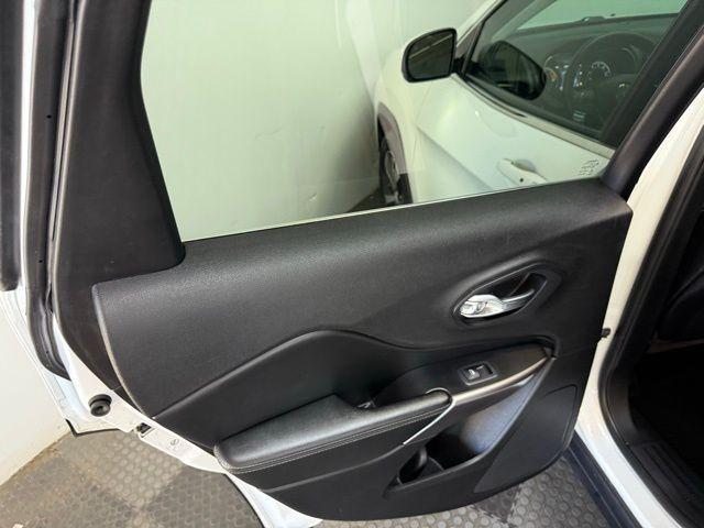 used 2019 Jeep Cherokee car, priced at $14,849